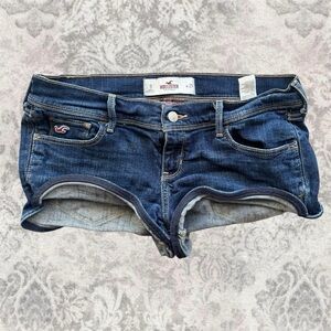 Hollister SoCal Stretch Dark Wash Mid Rise Women’s 9 Denim Summer Shorts